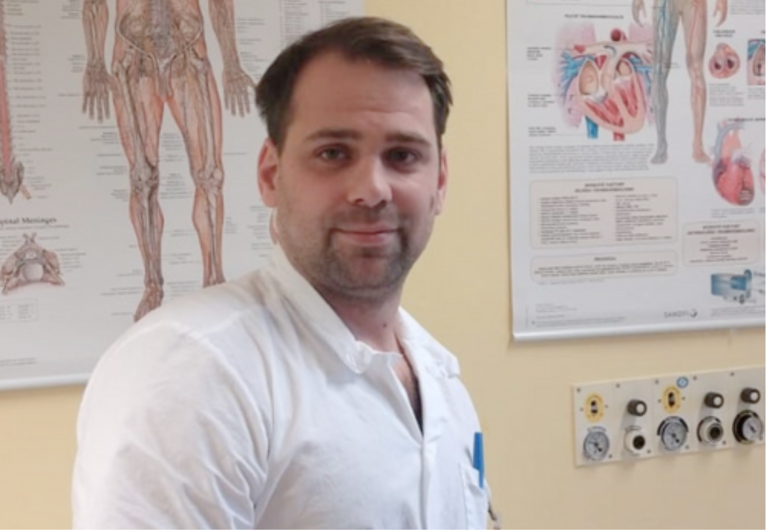 „K chirurgii jsem se dostal díky babičce a její sousedce,“ řekl „dvojník“ Ondřeje Rychlého